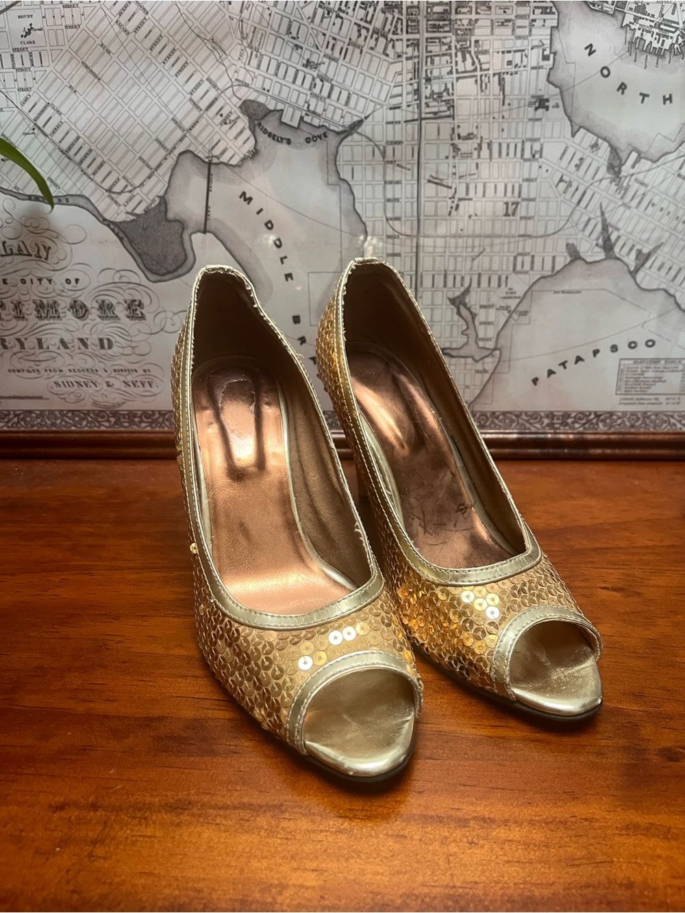 Gold Sequin Peep Toe Heels Size 6